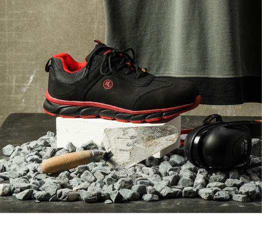 RUMBLE S3 SRC ESD Wolne od metalowych elementów Oddychająca i wysoce odporna tekstylna wyściółka Hydrofobowość